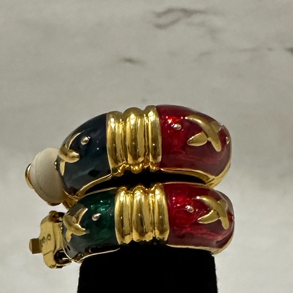 Vintage Joan Rivers Green & Red Enamel X Pattern Gold-tone Clip On Hoop Earrings - Picture 8 of 8